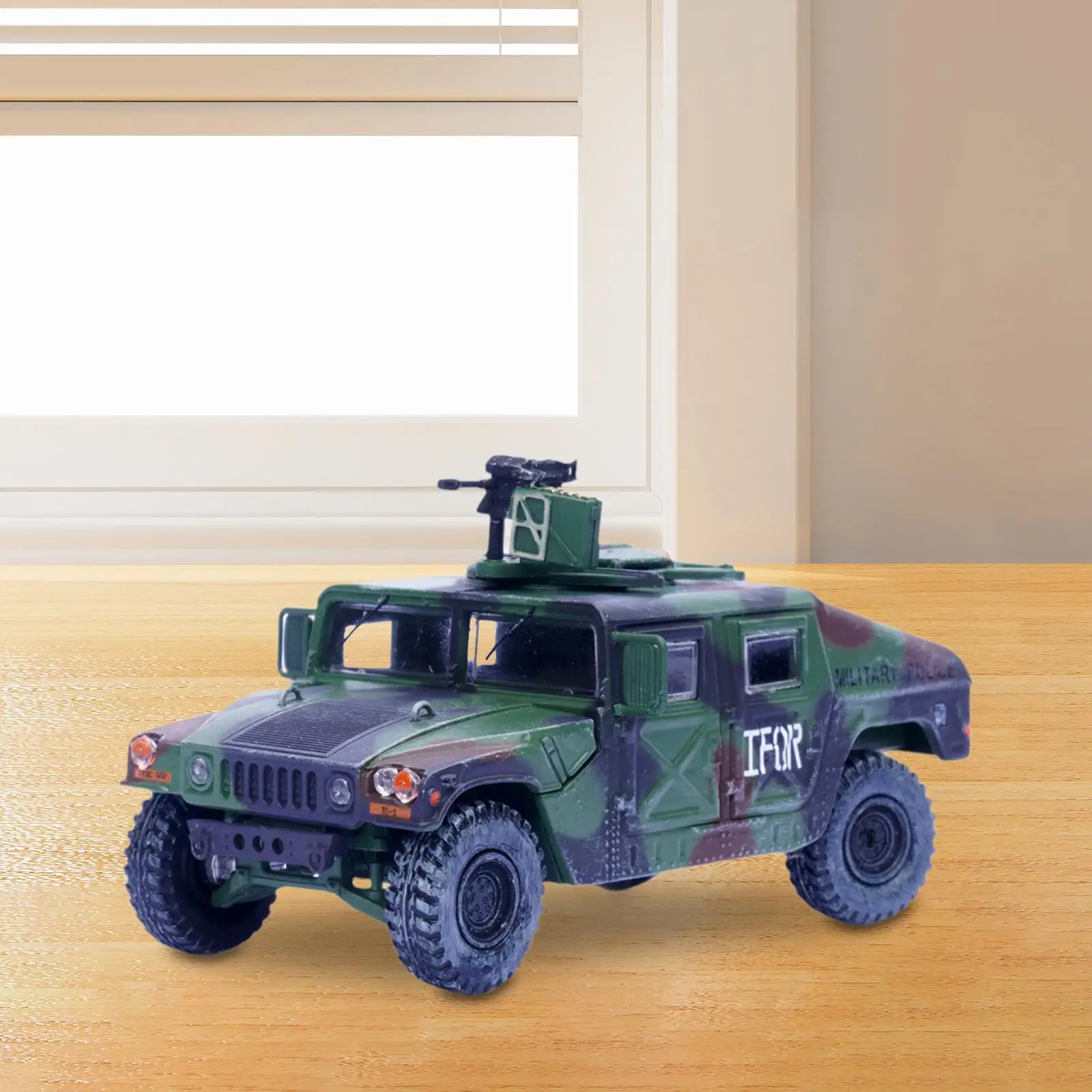 Armored Truck Alloy Fun Model 1/72 for Kids Tabletop Decor Children