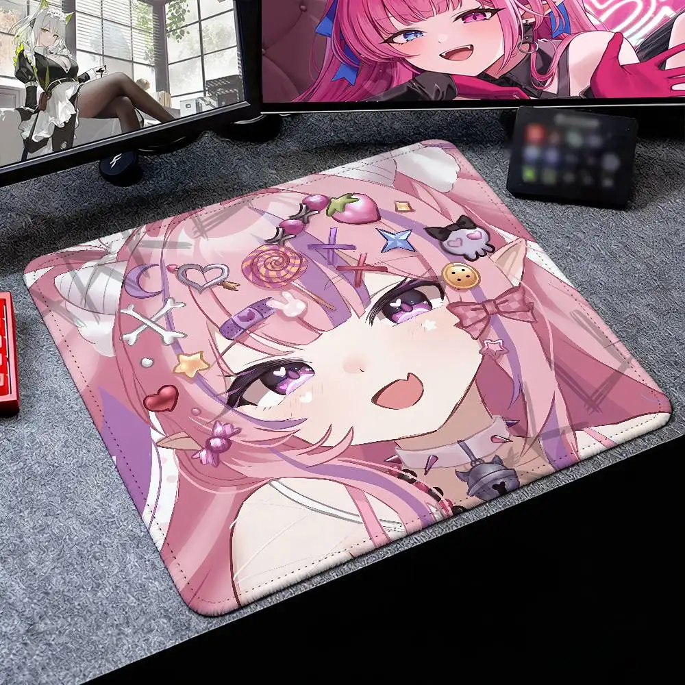 Cute Pink Pastel Y2K Anime Girl Small Mouse Pad, Sweet Harajuku Style Character With Candy Bow Decor Print, Non‑Slip Rubber