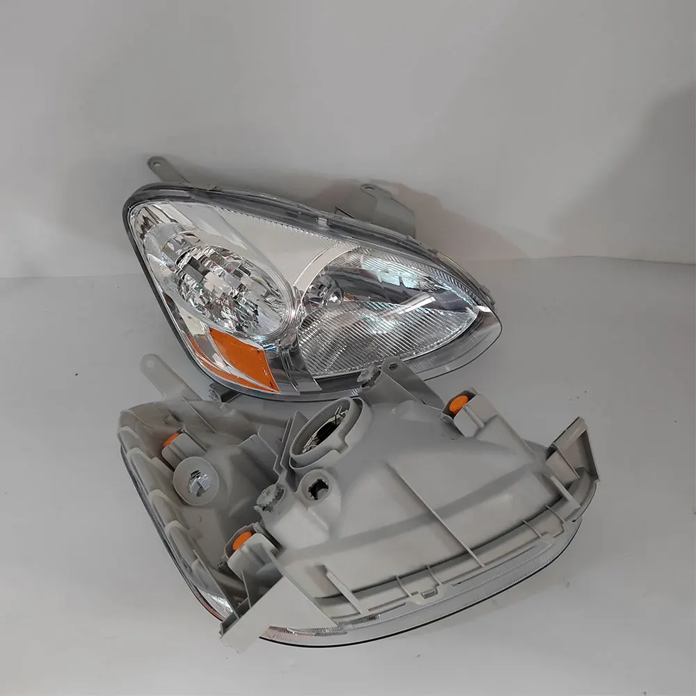 A Pair Car Headlights For Toyota Platz NCP12 NCP16 SCP11 2003 2004 2005 Headlamp White 8111052290 8113052290