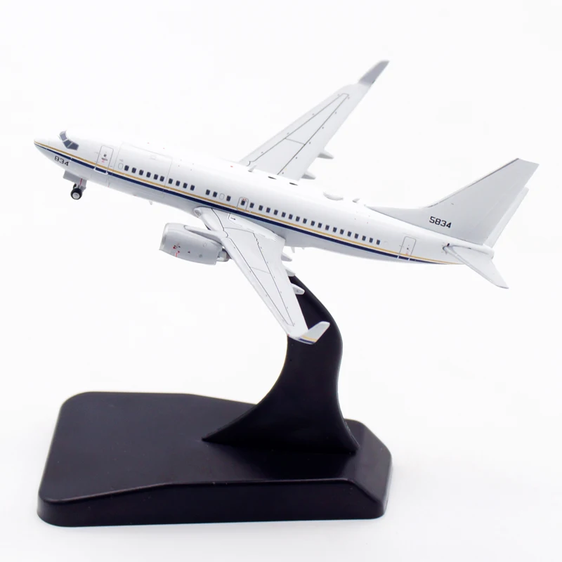 

Diecast 1:400 Scale U.S. B737 C-40A 165834 Alloy Aircraft Model Collection Souvenir Display Ornaments Toy