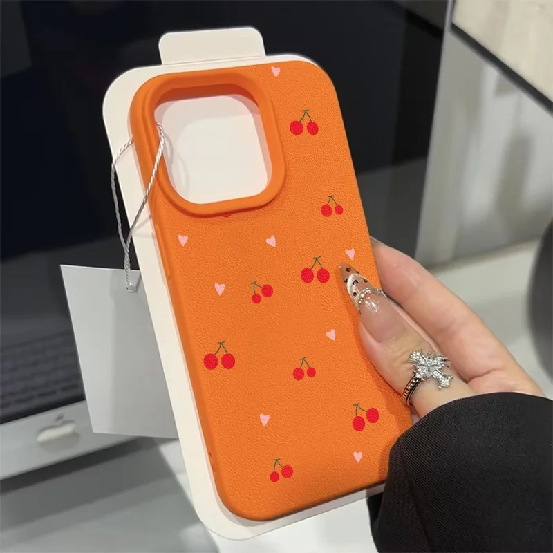 حافظة قلب لطيفة على شكل كرز أحمر متوافقة مع آيفون 11 15 12 13 16 Pro Max XS X XR Max 7 16 15 Plus غطاء ناعم من الجلد