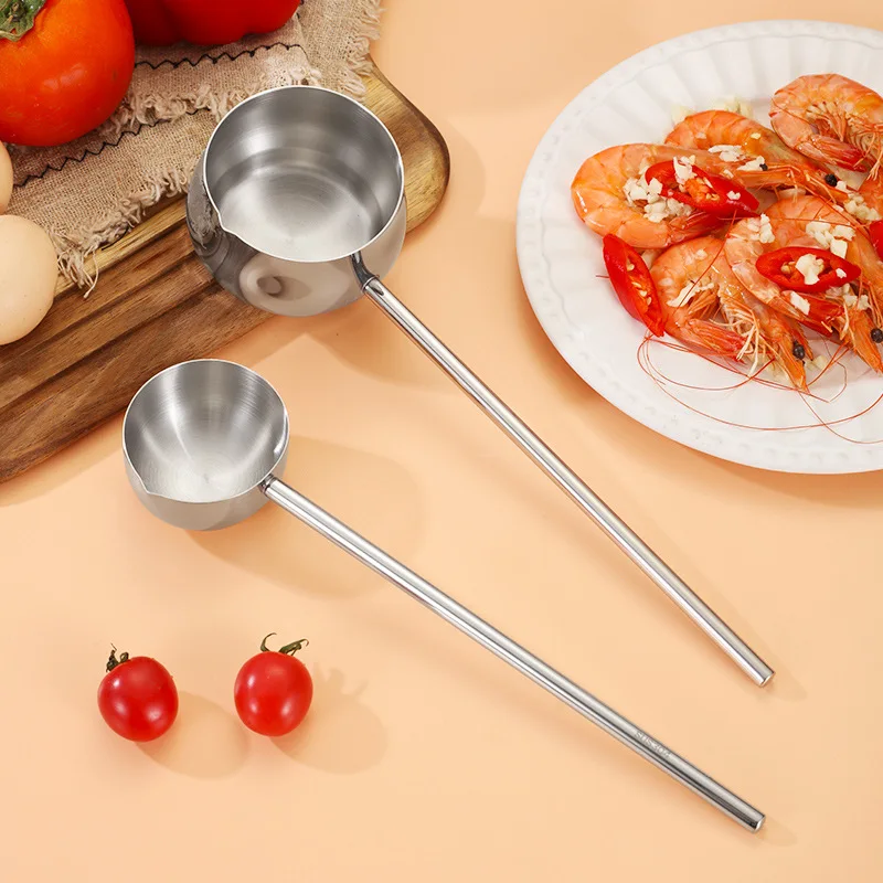 Stainless Steel Hot Oil Spoon With Extended Handle Anti-Burning And Anti-Splashing Small Pot For Oil Pouring Kitchen Tool