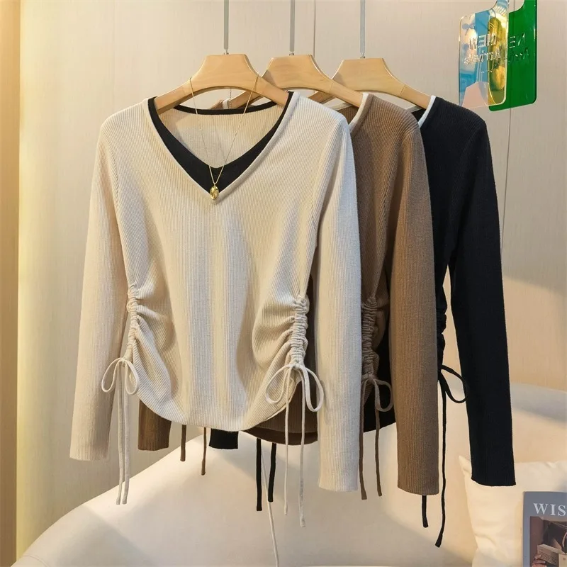 

Women's Autumn Vacation Two-piece Top Design Long Sleeved T-shirt with Inner Layer As The Base Vintage Women Tshirt Clothing