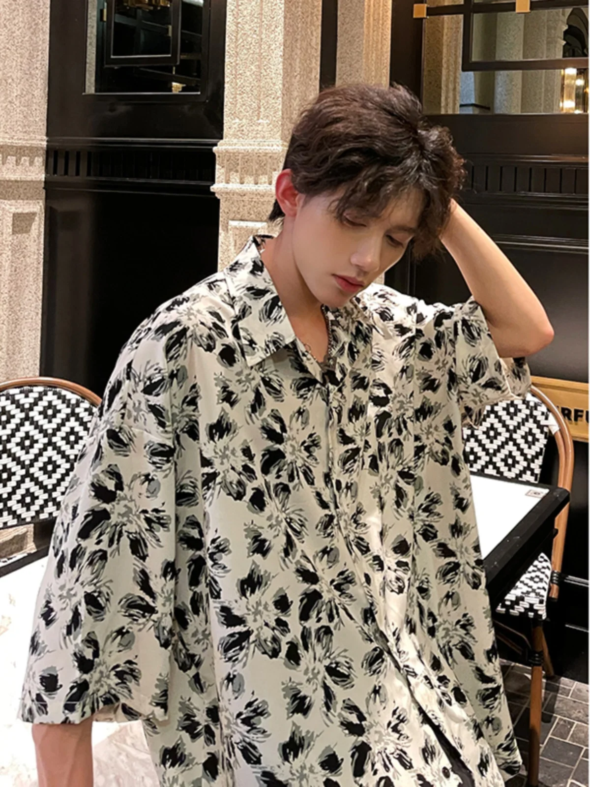Ice Silk Floral Print Men's ort Sve irt Summer Thin Drapey Lightweight f Sve American Retro Sle Loose Fit irt