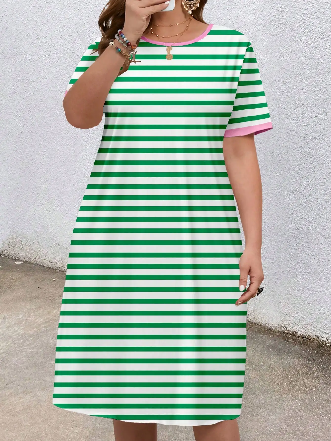 

Casual Green Striped Pink Contrast Round Neck Short Sleeve Pocket Loose Dress For Women Summer