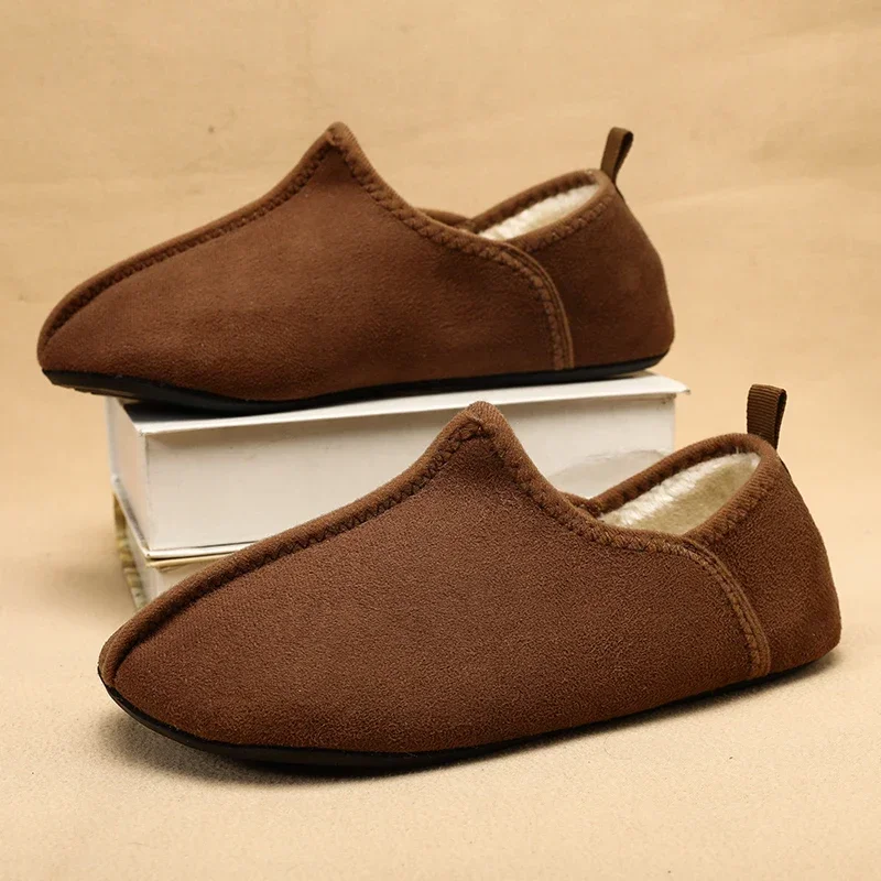 Nieuwe Winter Katoenen Schoenen Mannen Warm Slip Op Lichtgewicht Slippers Vrouwen Pluche Slaapkamer Huis Katoenen Loafers Unisex Winter Warme Schoenen