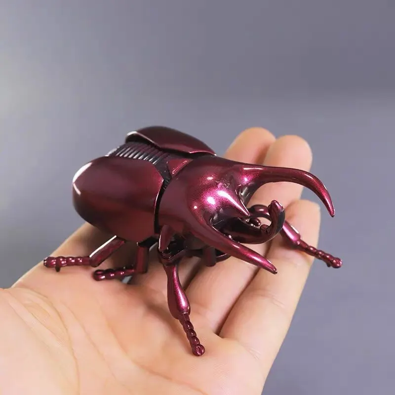 

1PCs Wind-Up Beetle Creative Prankster Animated Insect Model Scarab Beetle Children's Battle Wind-Up Toy