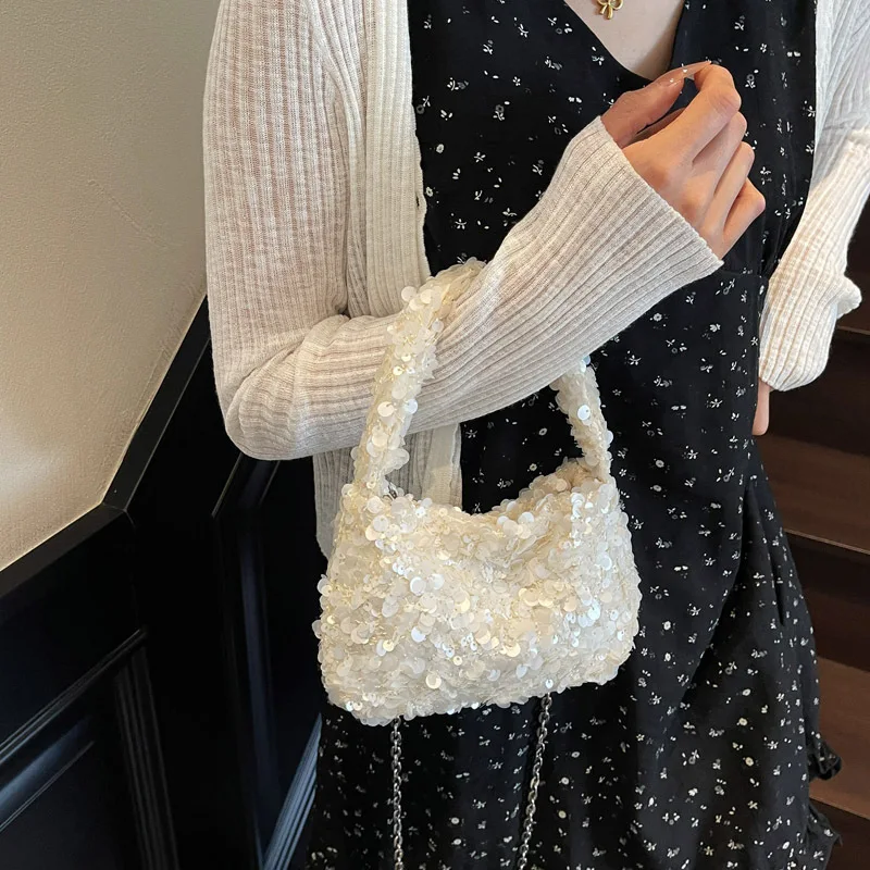 Shining Sequin Women's Bag 2026 New Fashionable Personalized Pearl Chain Crossbody Bag Versatile Hand-Held Small Square Bag