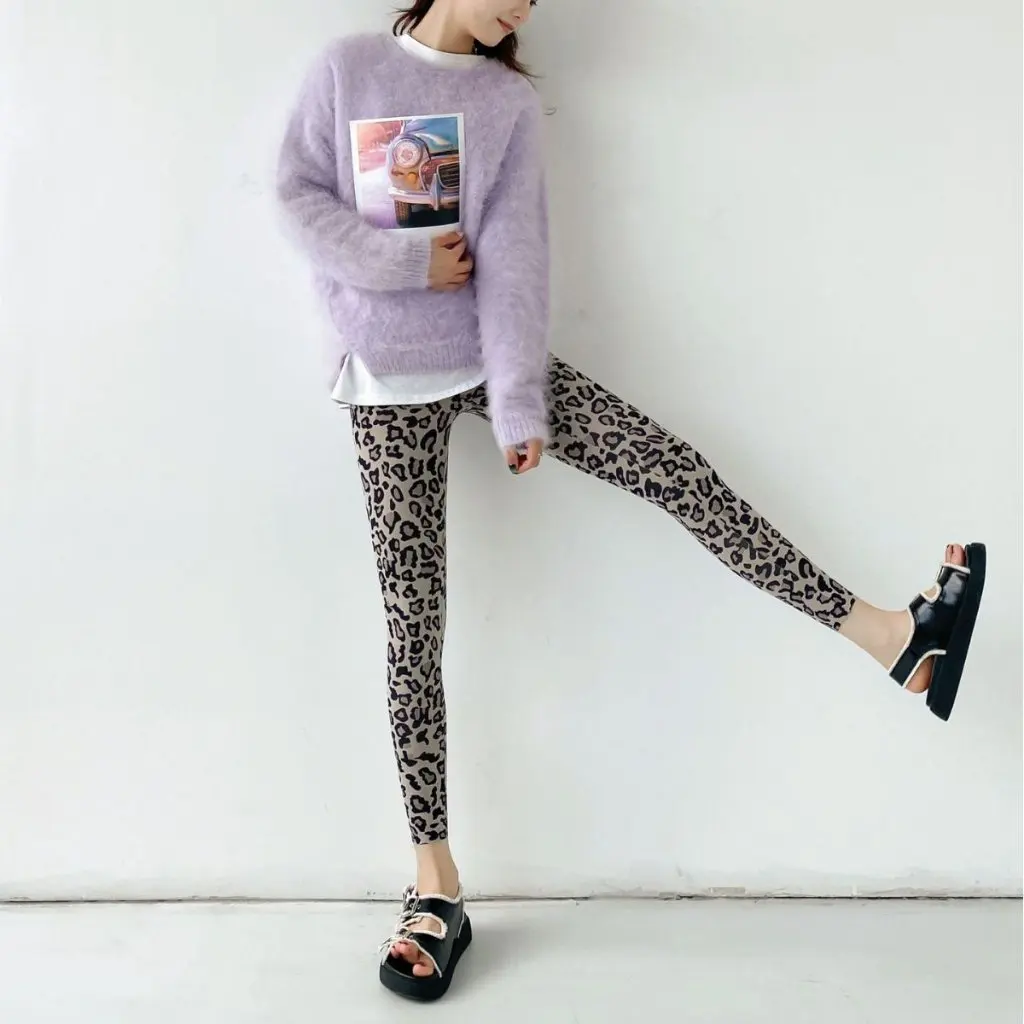 Autumn Winter Velvet Nine-Point Pants Leopard Print Brushed Warm Slimming Hip Lifting Fashionable Base Layer Trousers
