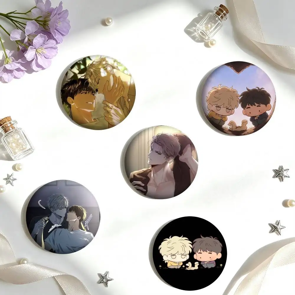 P-Passion Bl A-Anime 25 32 44 58 75mm Badges Personalized Round Brooches Pins Accessory Gift