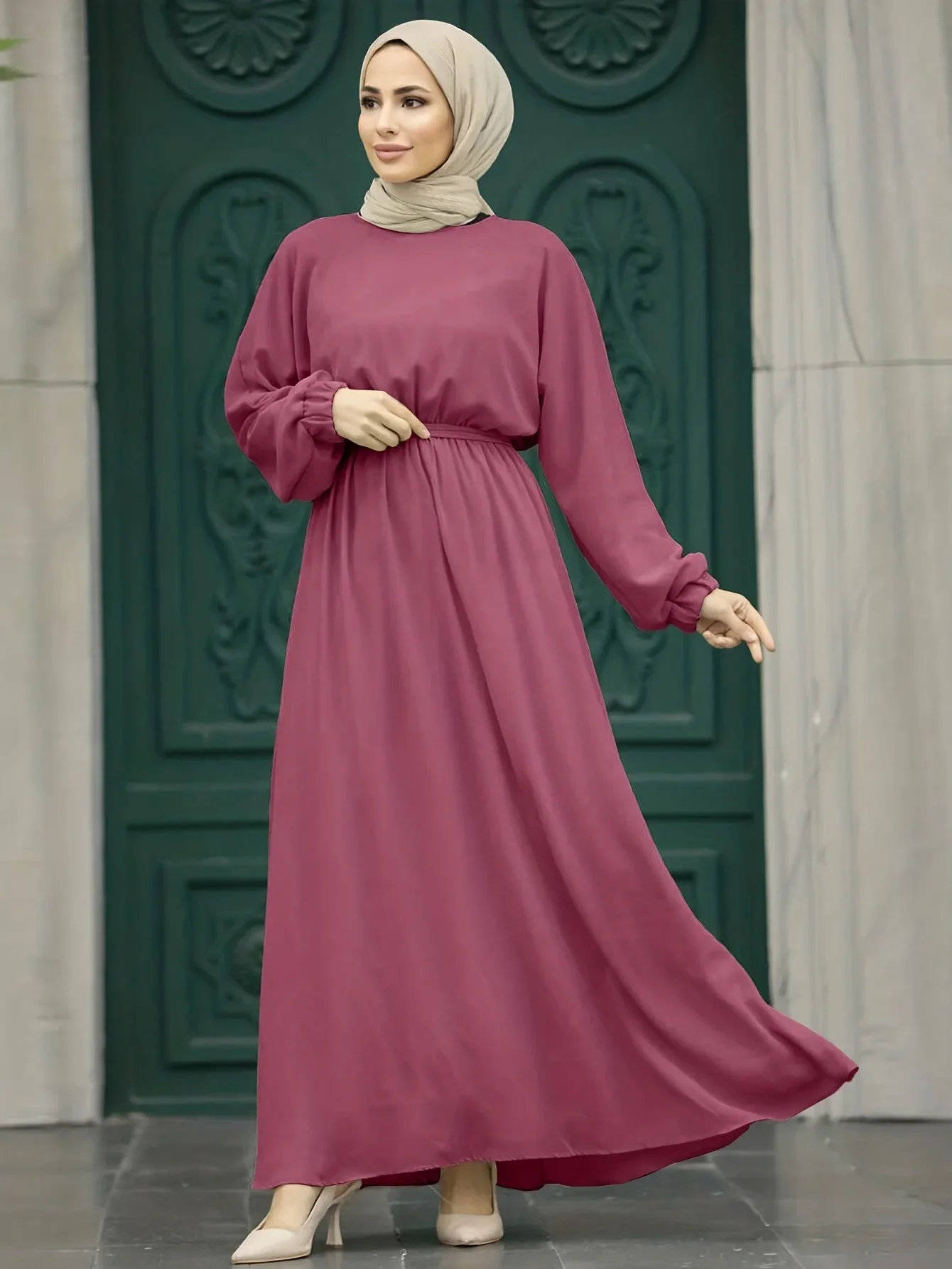 Elegante abito lungo moderno abito da preghiera con maniche a pipistrello di alta qualità EID Ramadan Modest Abaya polsino elastico Islam abbigliamento musulmano