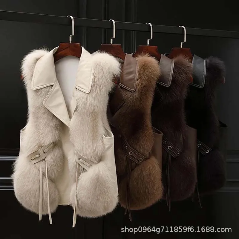 High Quality Imitation Fox Fur Vest Jacket Women Sleeveless Jacket 2025Winter Waistcoat Short Fur Vest Female Vestcoat Outerwear