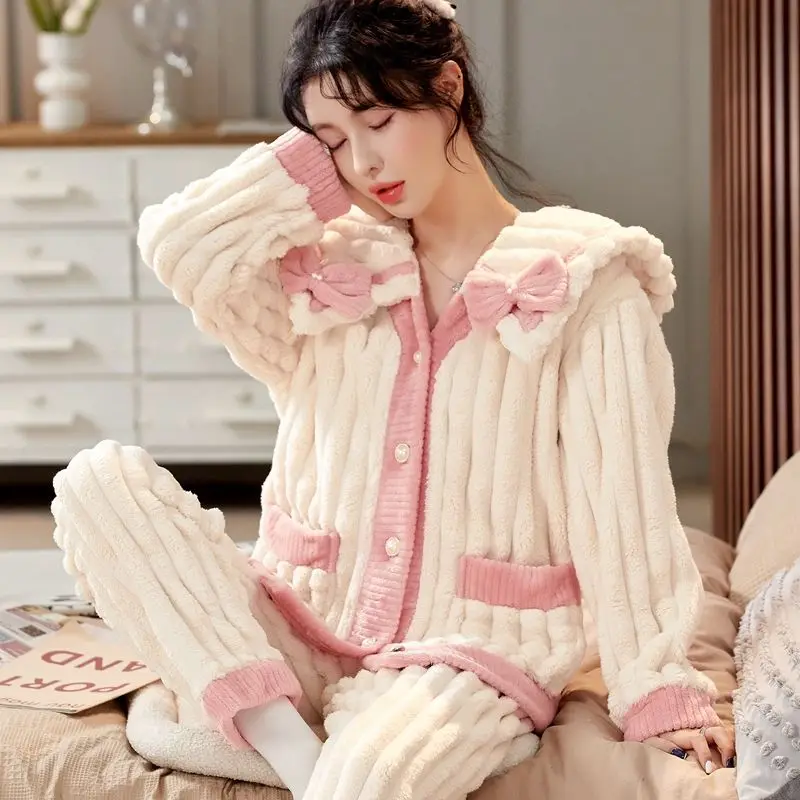Famale Coral Velvet Pajamas Women Autumn Winter Thickened Plush Flannel Home Wear Long Sleeved Girls Cute Fashionable Sleepwear