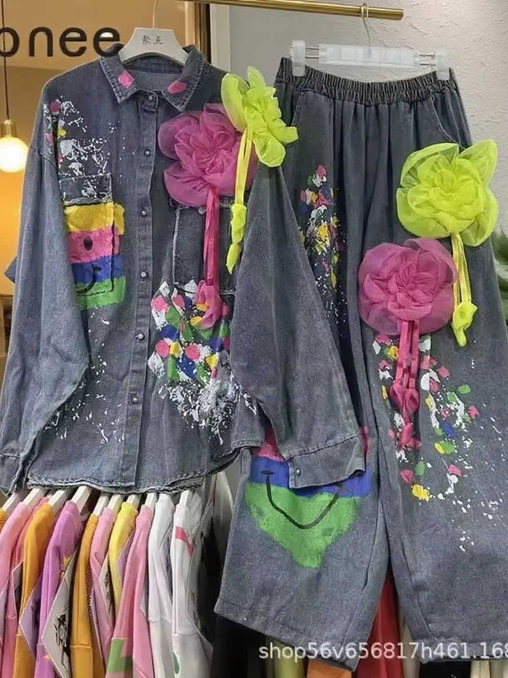 

Индивидуальные нарисованные вручную граффити, трехмерные сетчатые цветы, свободные джинсовые кардиганы с длинными рукавами, пальто, повседневные джинсы с эластичной резинкой на талии