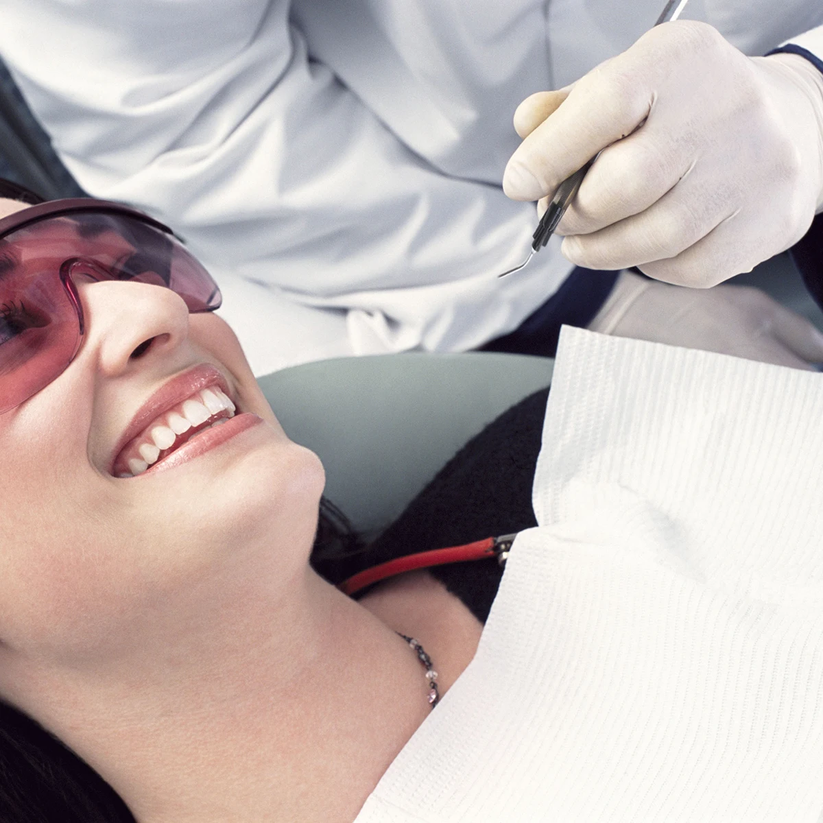 

100PCS Resin Dental Bent Needles Tip Disposable Dental Composite Needles Dental Cleaning Tool ( 1.2MM Black)