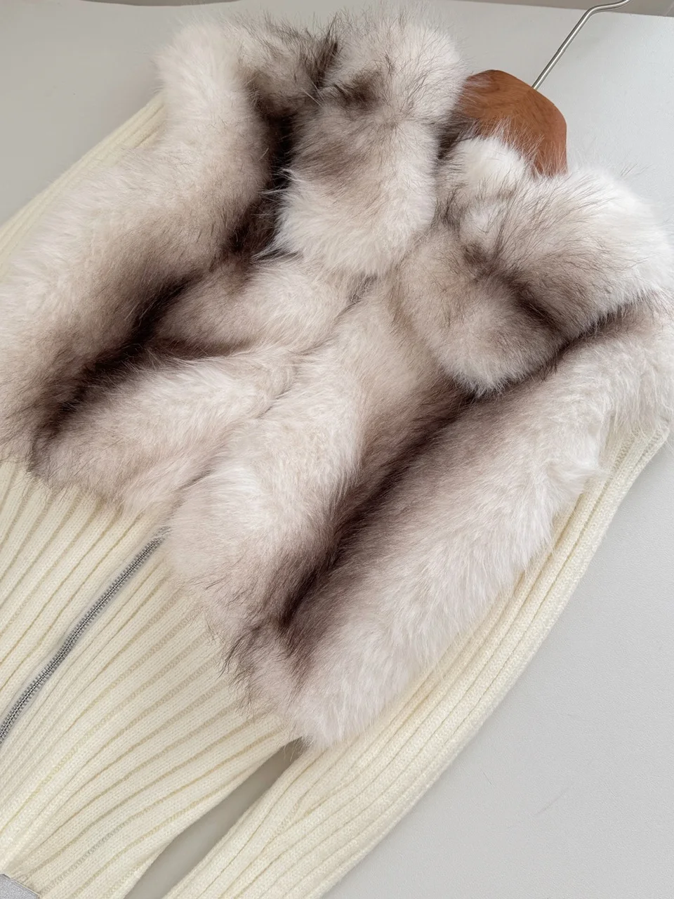 

Faionable Versatile Long Sve Knitted Cardigan Coat Sliver Fur Collar Lazy Sle Color Blo Polyester Fiber Women's ...