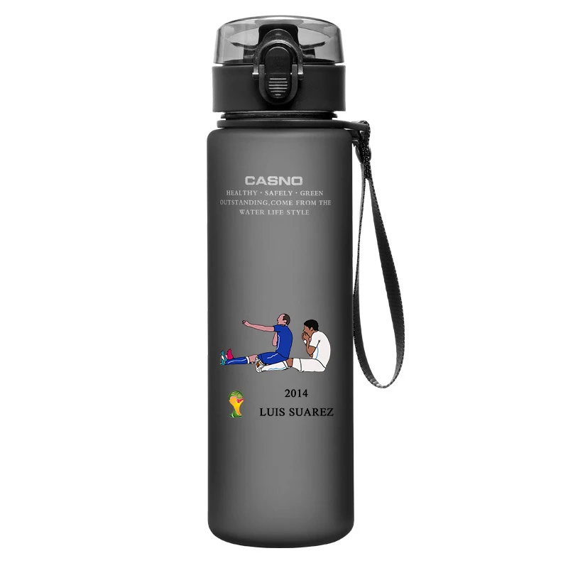 Classic Football Scenes Water Cup Messi Neymar Ronaldo 560ML Drinking Bottle Coffee Cup Portable Outdoor Sports Flip Cover Gift