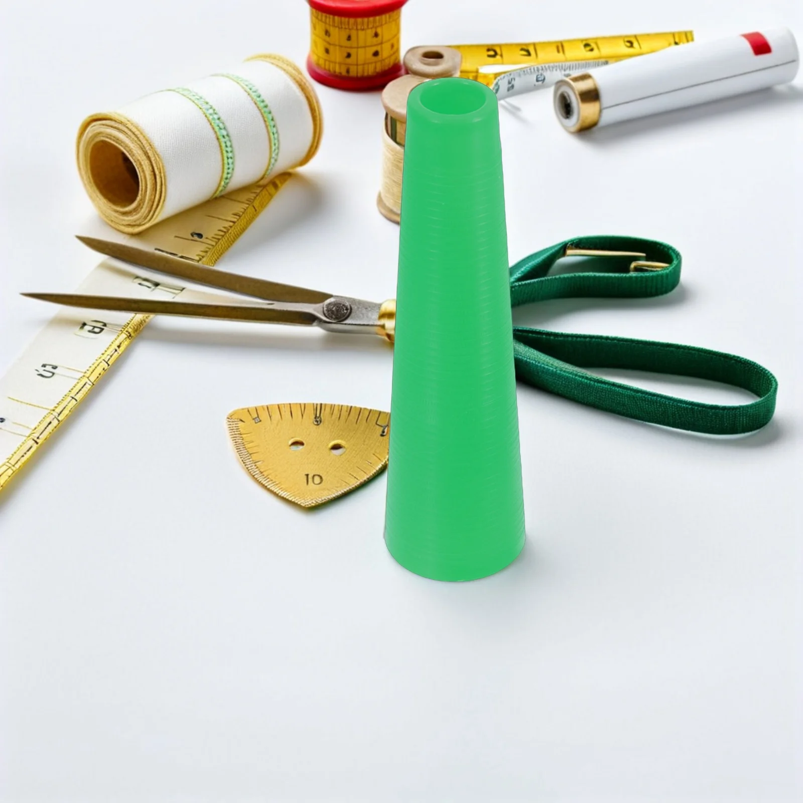 10Pcs Plastic Winding Bobbin Precision Angle Design Yarn Tube for Smooth Yarn Release DIY Knitting Sewing Tools