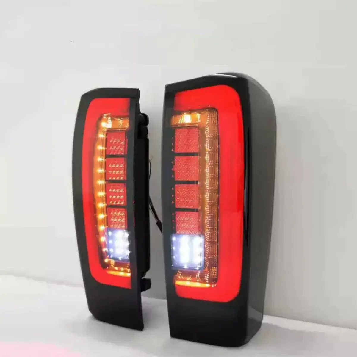 

Для Isuzu DMAX автомобильный светодиодный задний фонарь, задний фонарь, стоп-сигнал, лампа заднего хода, указатель поворота