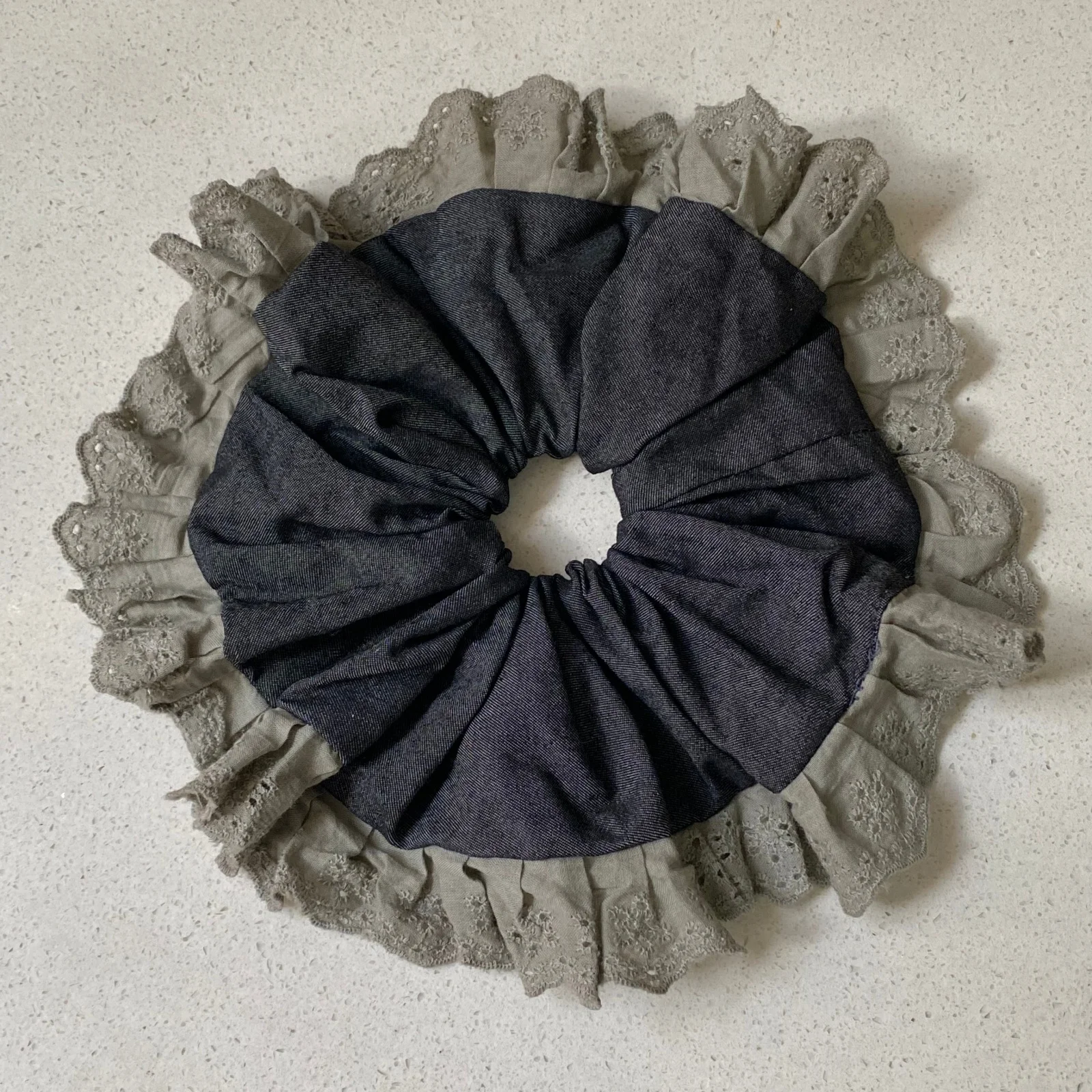 

1 шт. джинсовая элегантность ~ джинсовая серая кружевная большая резинка для волос - элегантный аксессуар для волос для верхних узлов