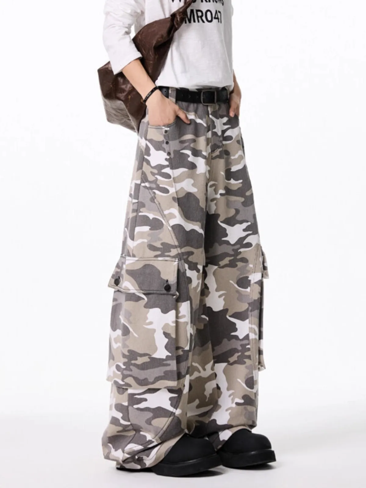 

Камуфляжные широкие брюки в американском уличном стиле, повседневные свободные брюки-карго, модные брендовые прямые брюки-парашюты в стиле милитари