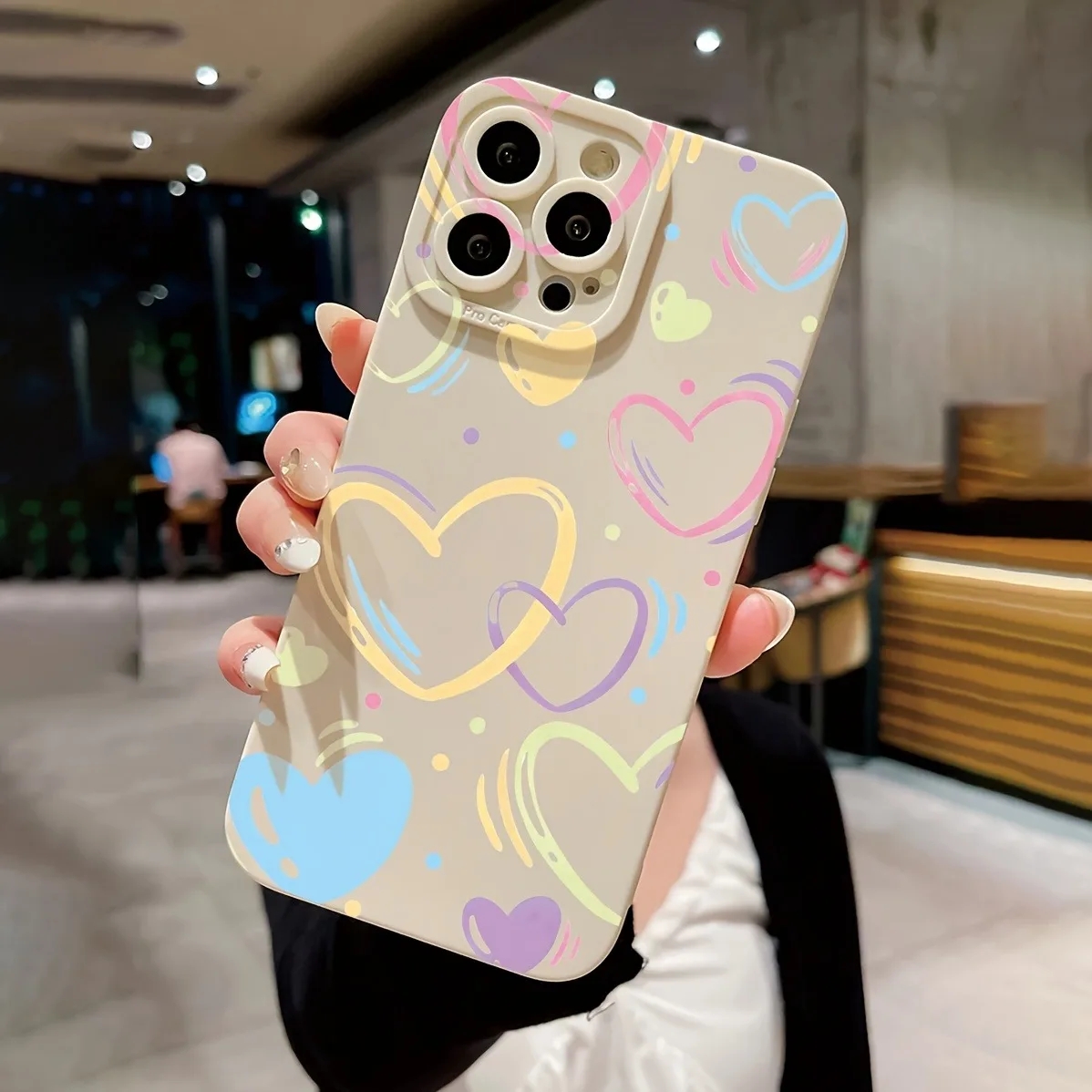 White Color Heart Pattern Phone Case for iPhone 15 Pro Max/14 Plus/13 Pro Max/12/11/7/7 Plus/XR/XS Max