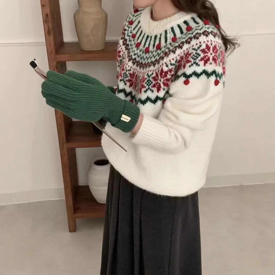 

New Year Decorative Ball Fashionable Versatile Female Red Woolen Sweater Women's Winter Thickened Knitted Cashmere Christmas