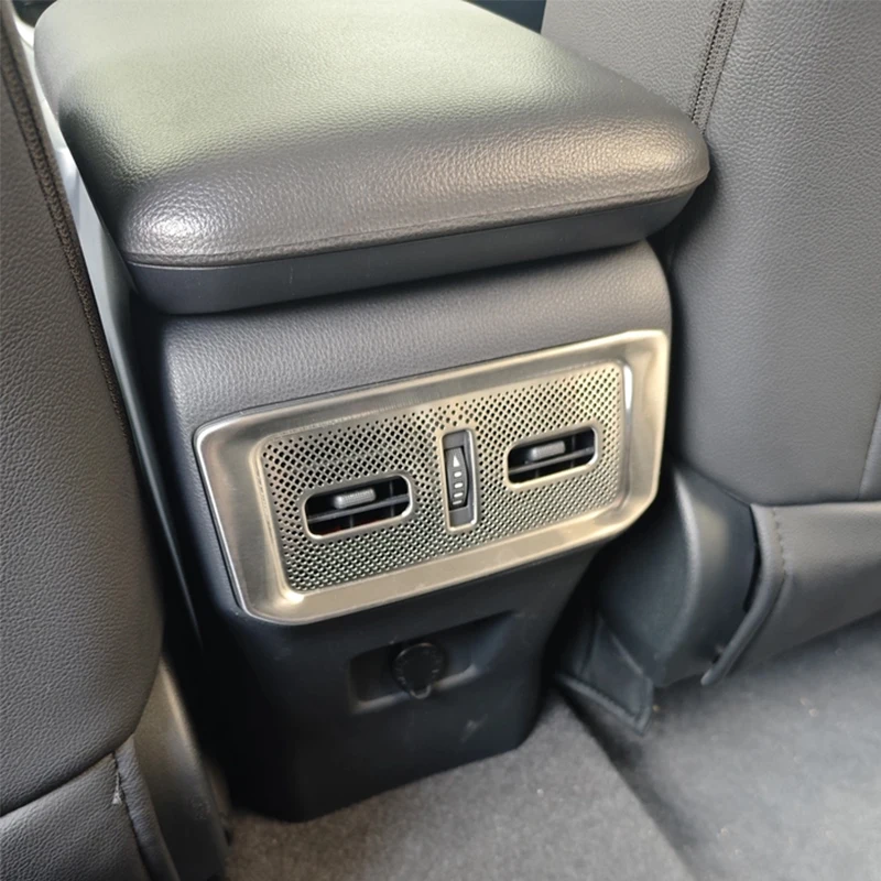 غطاء غبار لفتحات تكييف الهواء الخلفية ومكونات الحماية الداخلية لسيارة Toyota RAV4 XA50 2021 2022 2023 2024