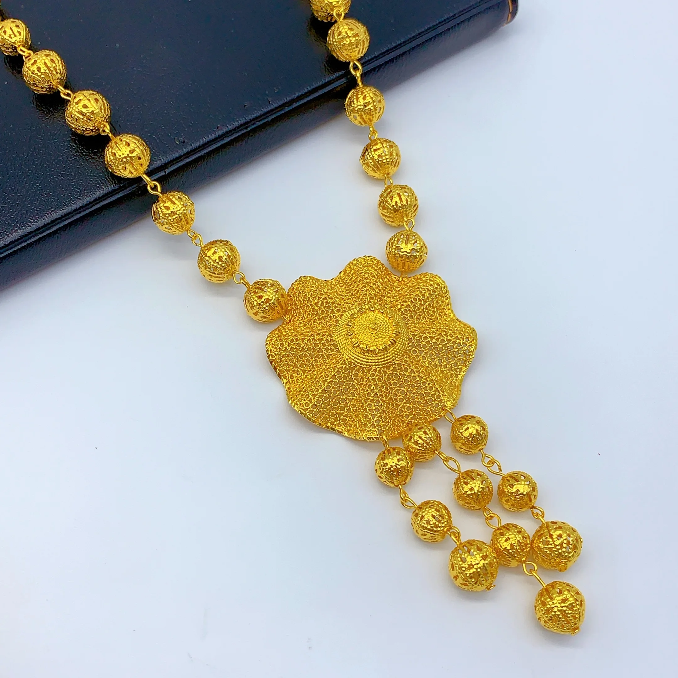 ชุดเครื่องประดับสำหรับผู้หญิง: - Jewelry Making Kits For Girls บทวิจารณ์และราคา