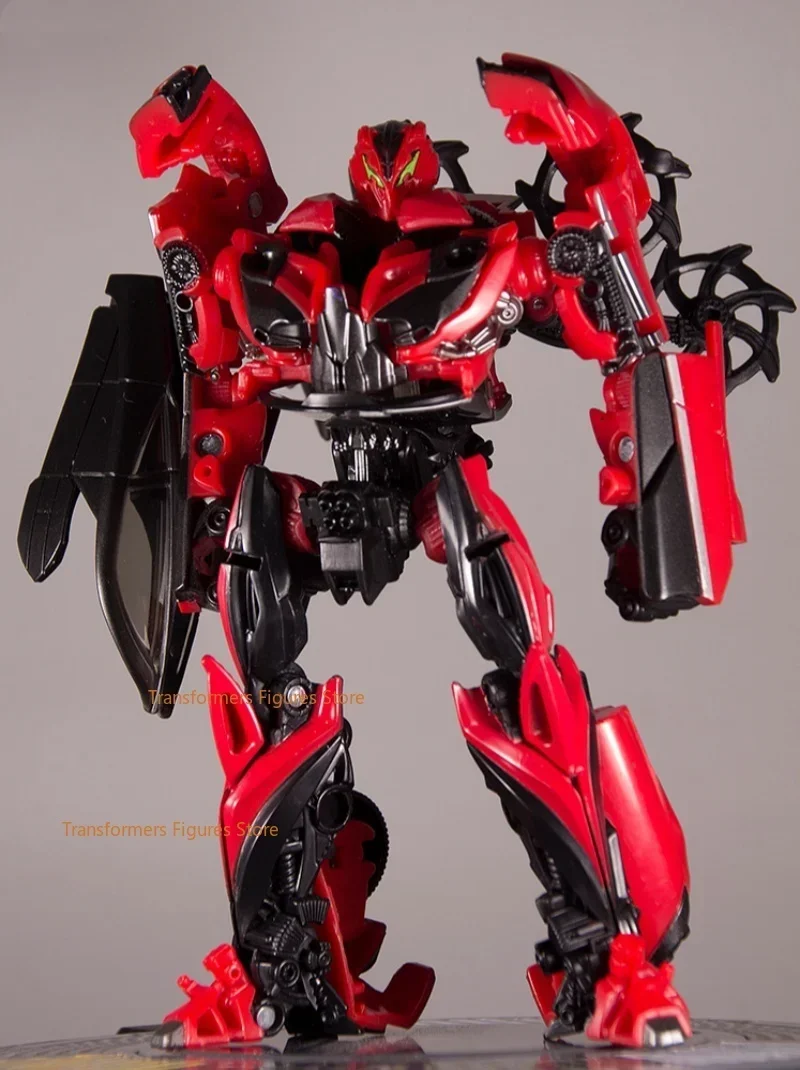 ในสต็อก TAKARA TOMY Transformers SS Series SS-02 D-Class Stinger รวบรวมตัวเลขเคลื่อนย้ายได้ของเล่นอะนิเมะวันหยุดของขวัญ