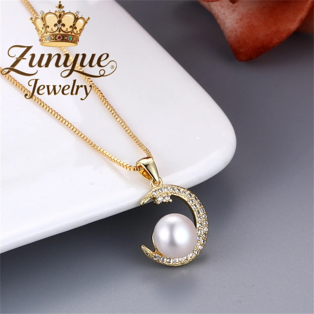 Fashionable Moon Freshwater Pearl Pendant Simple And Inlaid Pendant, Fresh And Individual Pearl Necklace Charms Exquisite Luxury