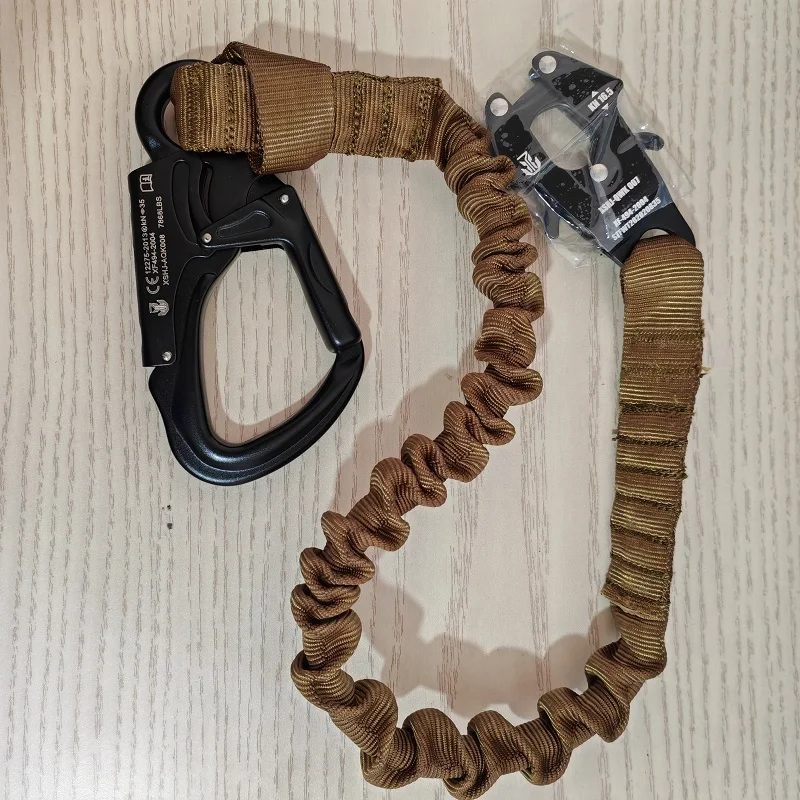 

Наружная быстросъемная эластичная страховочная веревка с двойной пряжкой