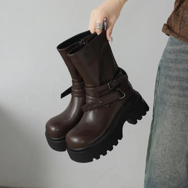 

Winter Platform Thick Sole Woman Ankle Boots Design Belt Buckle Slip On Shoes Punk Style Modern Short Bottes Femmes