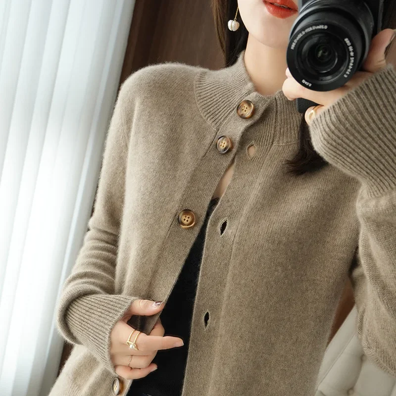 

Women Cardigan Autumn and Winter The New Female Round Neck Solid Color Loose