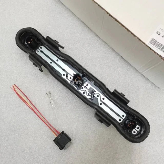

1PC Suitable for BMW Mini R56R57R59 rear bumper light circuit board, rear fog light, reverse light base plug bulb