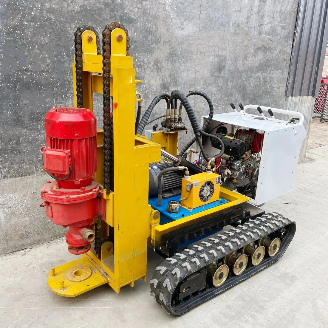 Petite plate-forme de forage sur chenilles/plate-forme de forage de support de pente de transport plate-forme de forage eau-gaz