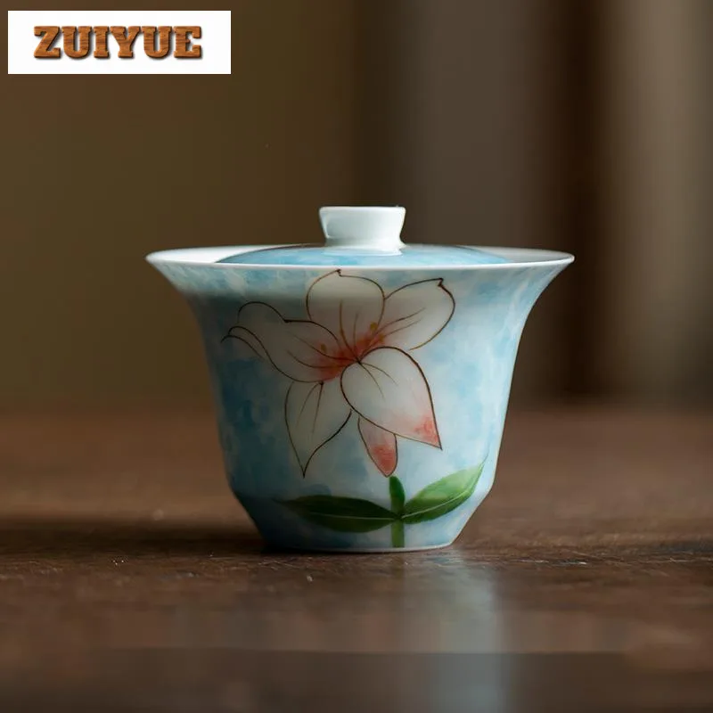 125ml Handmade Lily Cover Bowl Household Underglaze Color Gaiwan Antique Anti Scald Tea Tureen Tea Making Ceremony Decoration