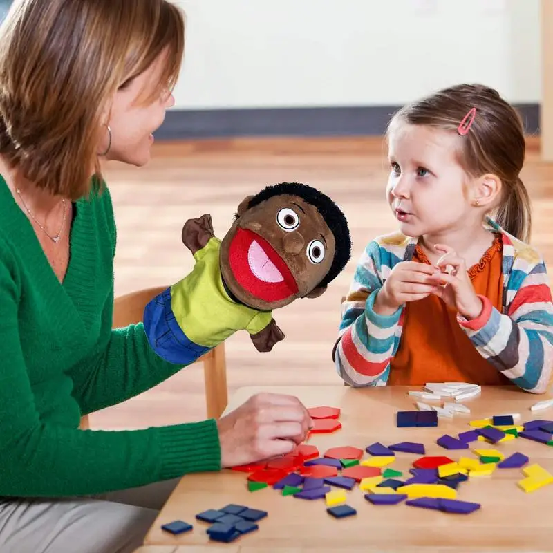 Handpuppe Spielzeug schwarze Menschen Familie Handpuppe Plüschtiere offener Mund Großeltern Mama und Papa Puppenspiel Spielzeug für Jungen Mädchen