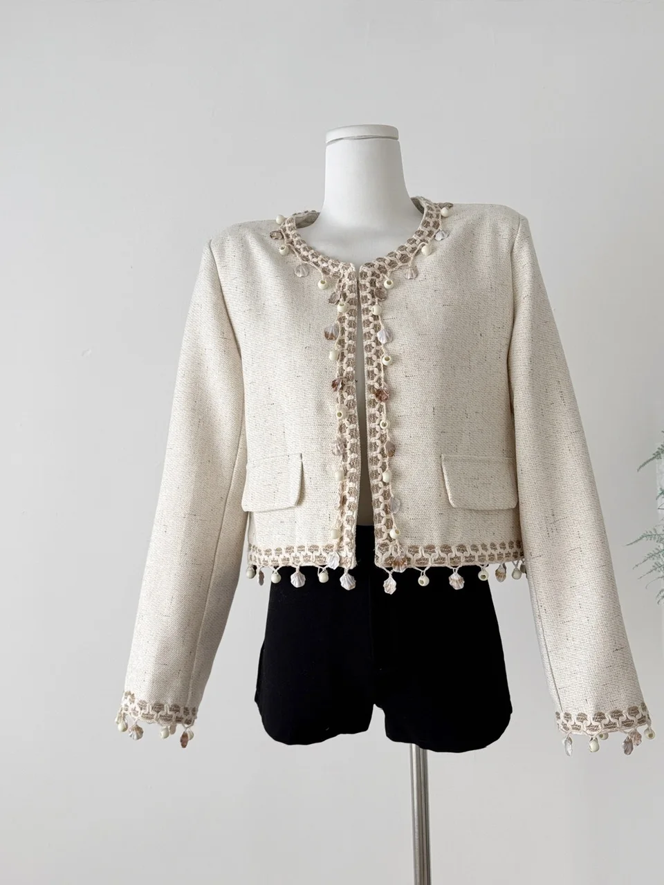 

Female Spring Fall Hand-Woven Cuffs Casual Thin Fashionable Hgh-Quality Fragrant Short Coat Women Jackets