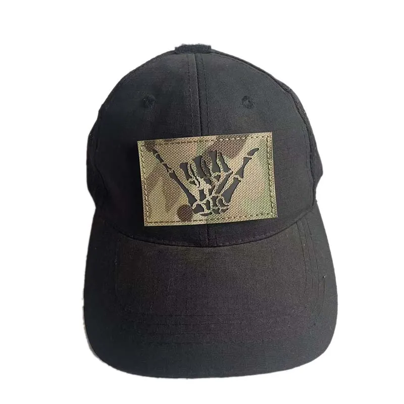 Totenkopf-Skelett-Hand-Finger Taktische Applikation, Outdoor-Abzeichen IR Infrarot-Reflektierende Patches mit Klettverschluss für Rucksack, Weste – Detail 1