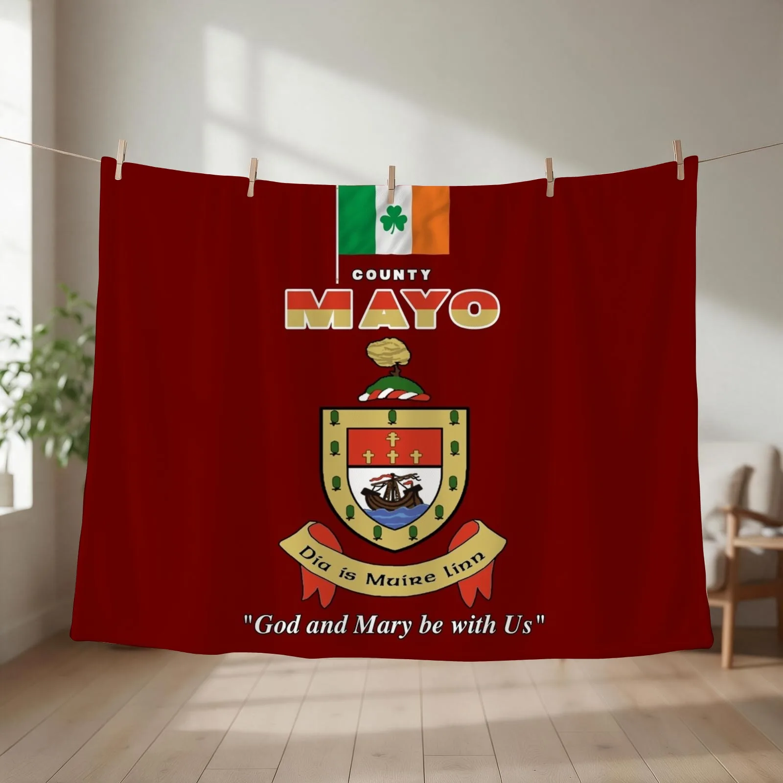 COUNTY MAYO IRELAND - OFFICIAL CREST Throw Blanket couch cozy soft plush fuzzy picnic outdoor blanket