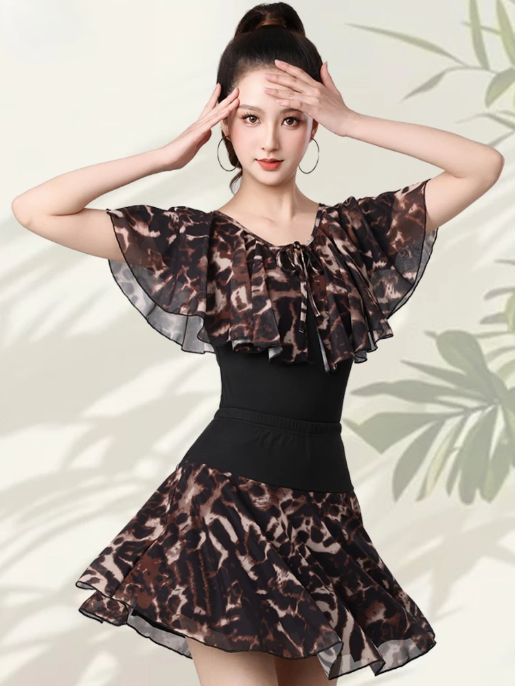 

Новая женская одежда для латинских танцев, вечерние платья, летняя новая сетчатая юбка с короткими рукавами и принтом, комплект современной практики, платье для самбы