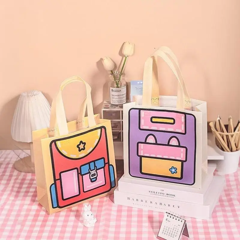 5 Stück niedliche Cartoon-Tragetaschen aus Vliesstoff in Dopamin-Farben, wiederverwendbare Handtasche, Geschenkverpackung für Kinder, für Partys, Feiertage und den täglichen Gebrauch – Detail 8