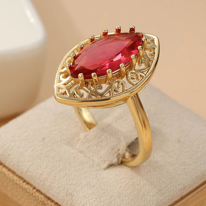 Vintage Kupfer Material Handwerker handgeschnitzt Muster Hohlring eingelegt mit rotem Pferdeauge synthetischer Zirkon Ring Schmuck – Detail 4