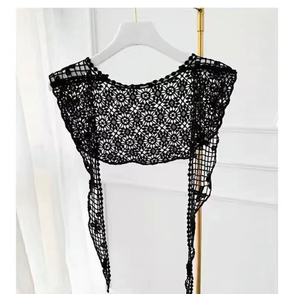 

Artistic Design Thin Lace Lace Shawl Elegant Bohemian Hollow-out Shawl Solid Color Small Shawl Casual Wear