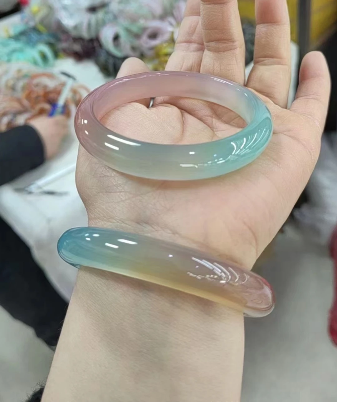 

Newest Natural rare primary color agate Bangles charming Fashion Boutique Elegant Handring women's Fine Jewelry