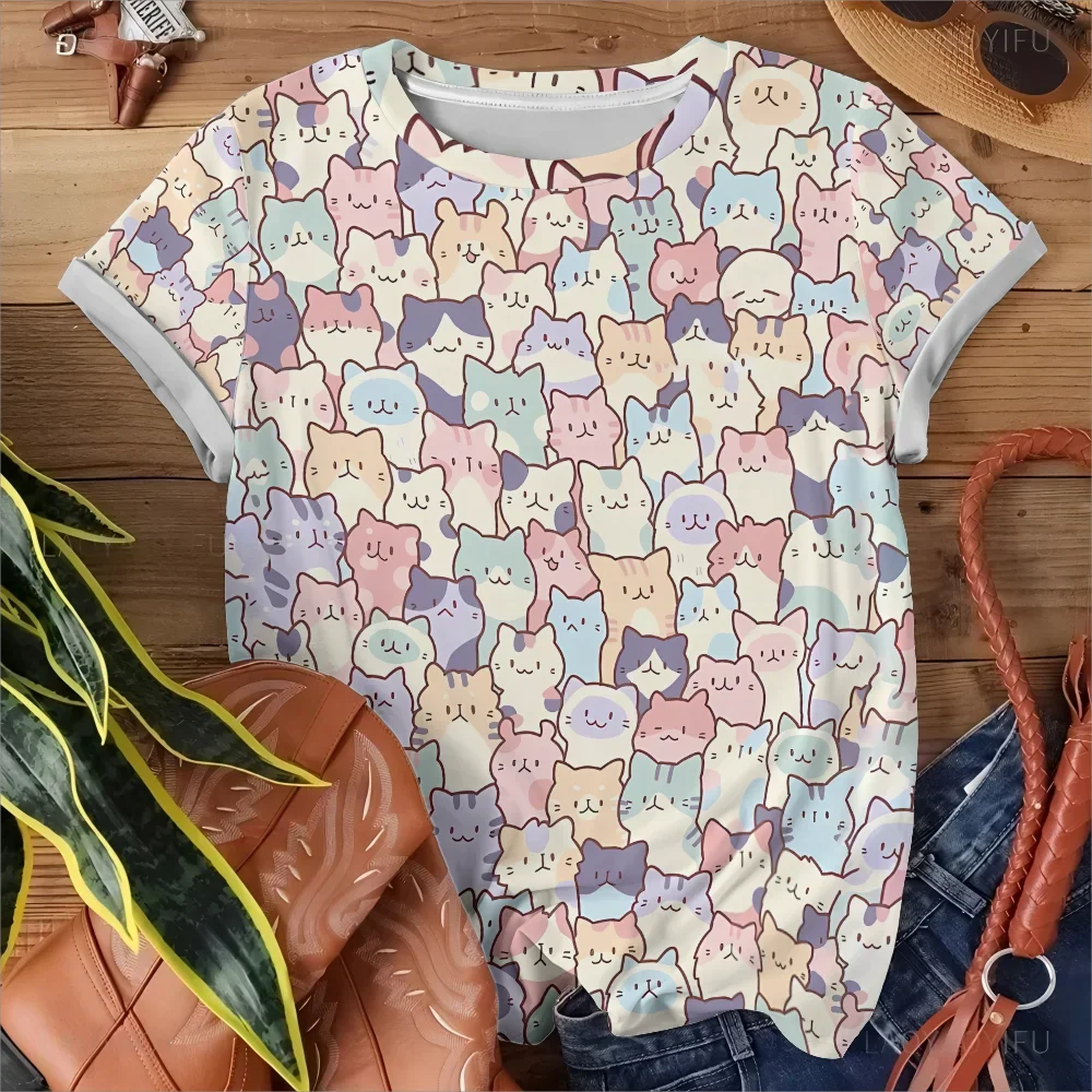 Grote maten kleurrijk en schattig dames T-shirt met cartoonkat bedrukt - casual en kawaii-stijl zomer ronde hals korte mouw