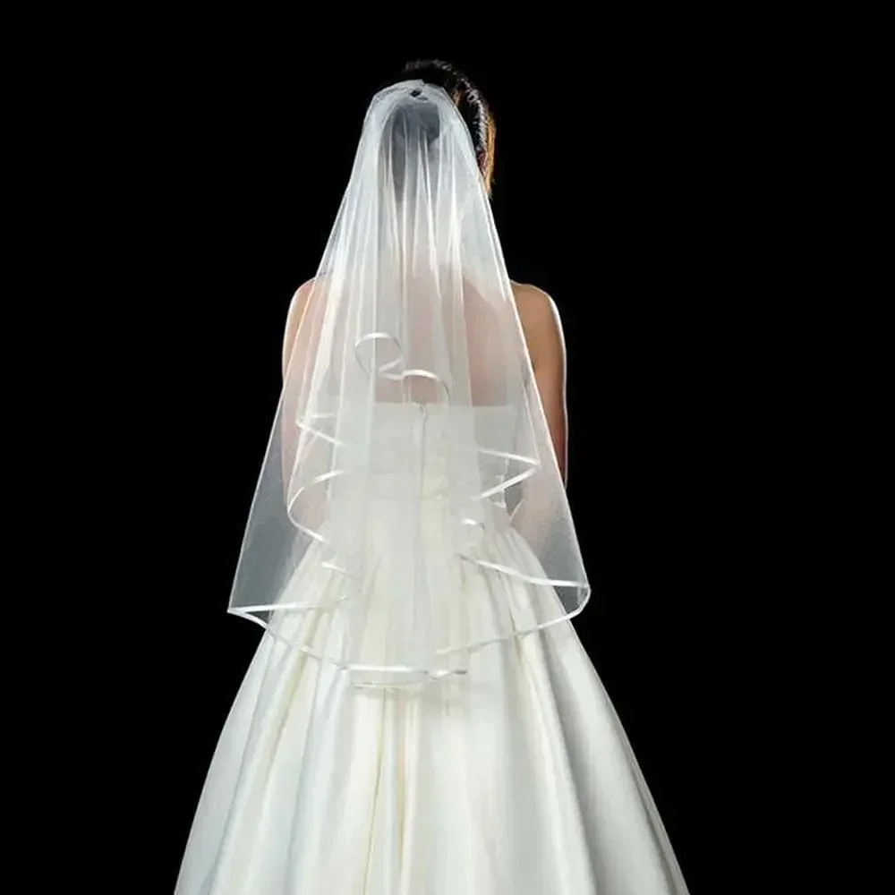 Bridal Veil Wedding Vails Women's Simple Short Wedding Veils for Brides with Comb for Brides Shower Bachelorette