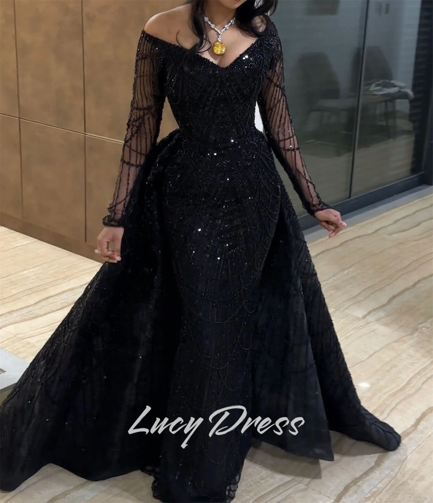 فساتين سهرة فاخرة مخصصة من لوسي 2025 فستان حفلات نسائي مناسبة خاصة فستان من القماش اللامع فساتين لحضور الحفلات الموسيقية