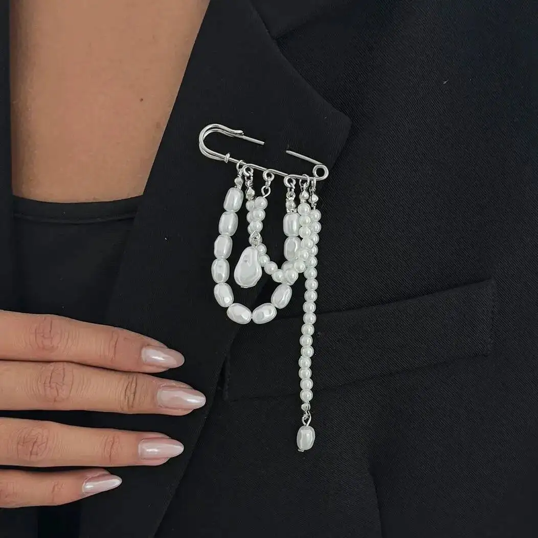 IngeSight.Z Exquisite Imitation Pearl Tassel Brooches for Women 2026 New Trendy Geometric Shirt Suit Collar Pins Clip Jewelry